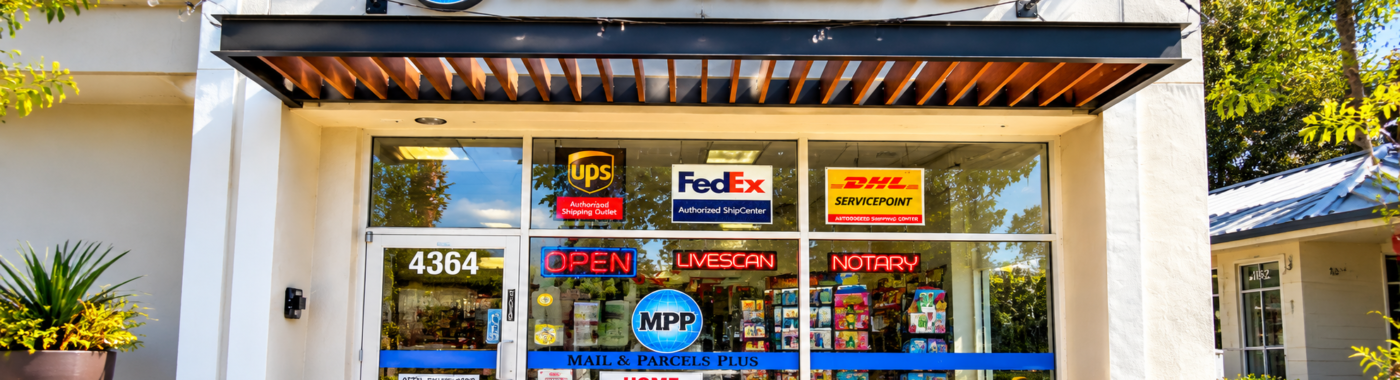 new front banner Mail and Parcels plus